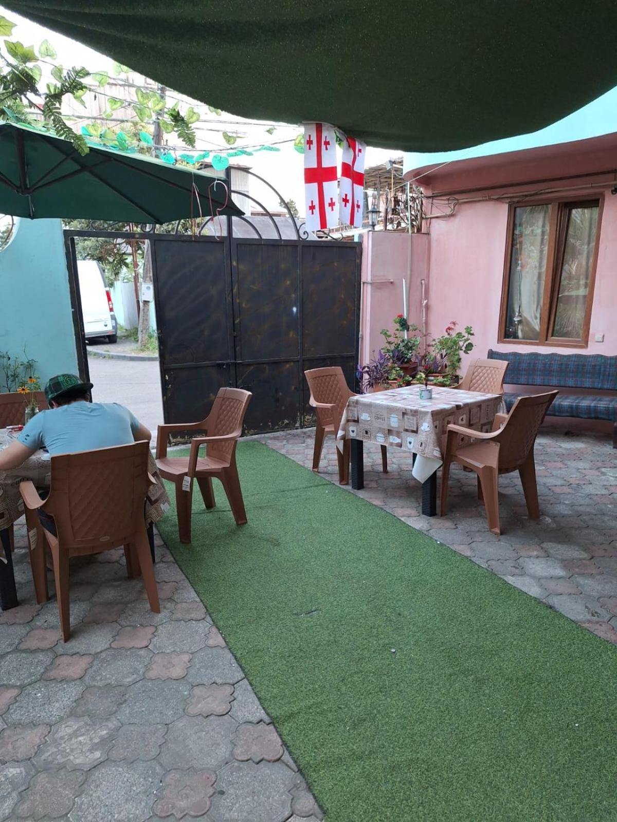 Ferienwohnung Nino And Ali Batumi Exterior foto